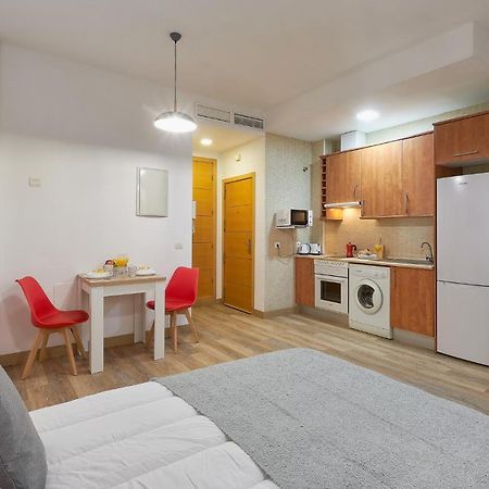 Victoria Urbanite Appartement Málaga Buitenkant foto