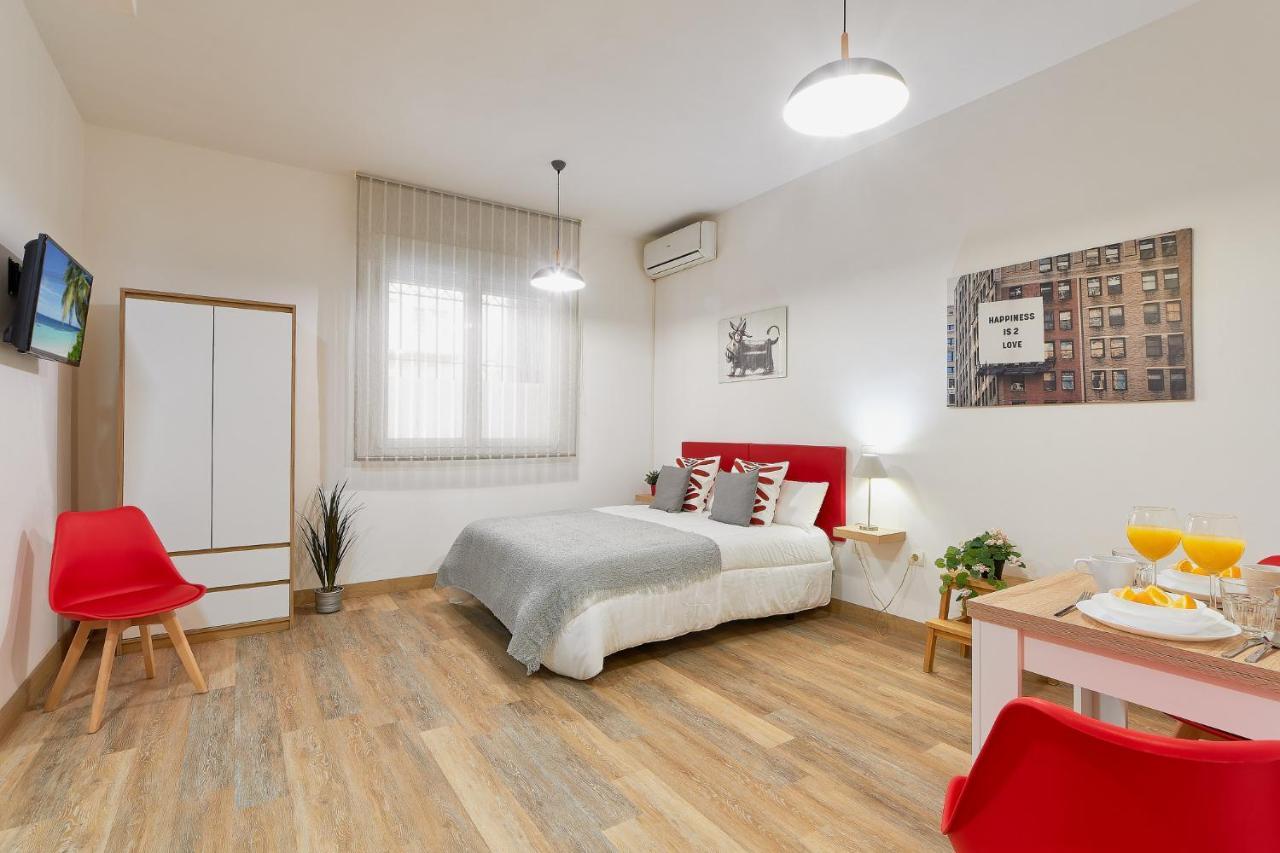 Victoria Urbanite Appartement Málaga Buitenkant foto
